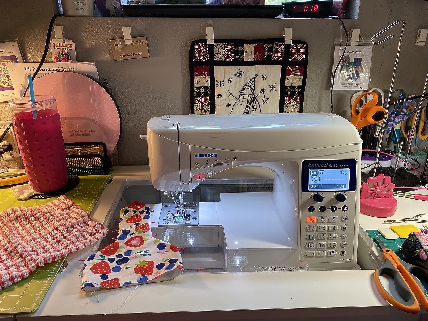 Juki HZL-F600 Computerized Sewing and Quilting Machine