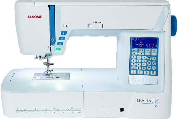 Janome S5 Review: Features, Pros, Cons, Best Comparison, FAQ
