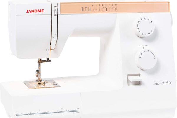 Janome Sewist 709 Review: Features, Pros, Cons, Best Comparison, FAQ