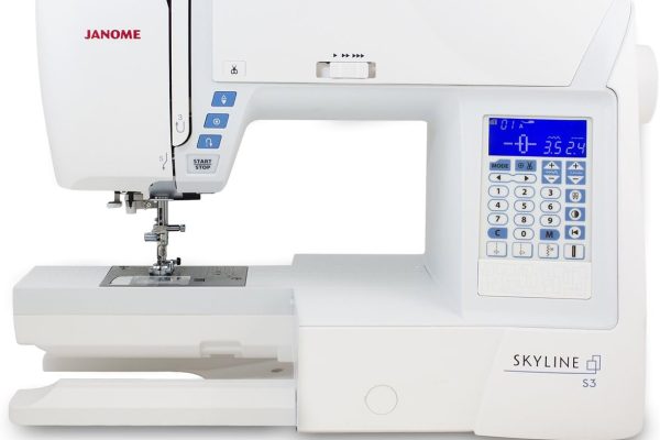 Janome Skyline S3 Review: Pros, Cons, Best Comparison, FAQ